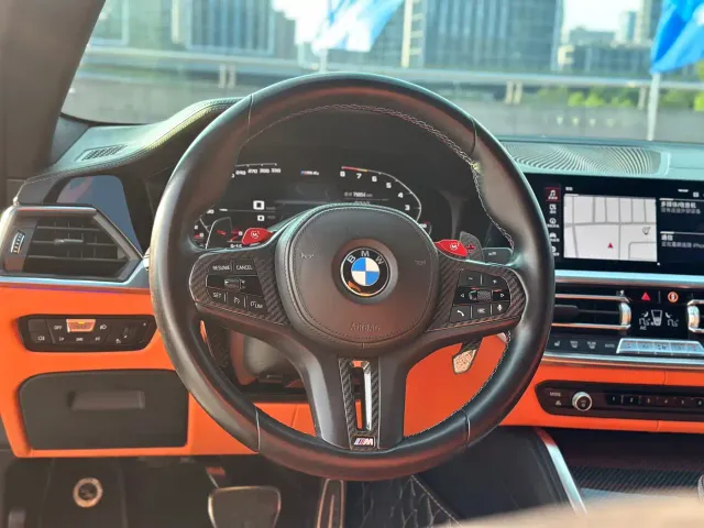 BMW M4 — Фото автомобиля 10