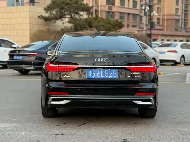 Audi A6L — Фото автомобиля 5
