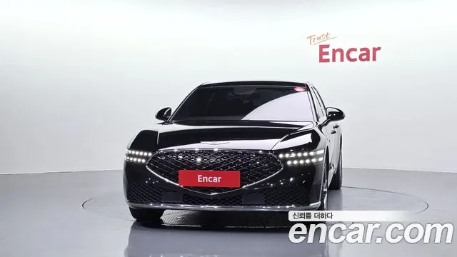 Genesis G90 Бензин 3.5 турбо AWD — Фото автомобиля 3