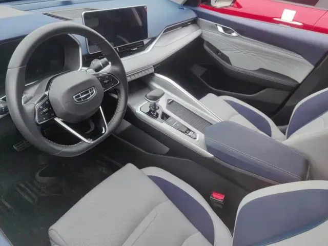 Geely Xingrui — Фото автомобиля 12