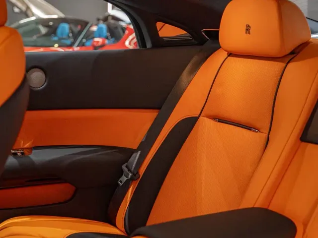 Rolls-Royce Wraith — Фото автомобиля 13