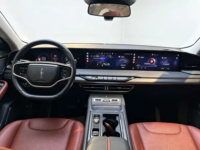 Lincoln Z — Фото автомобиля 6
