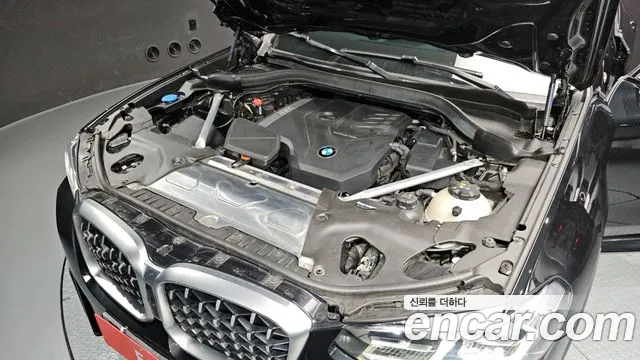 BMW X4 xDrive20i M Sport — Фото автомобиля 6