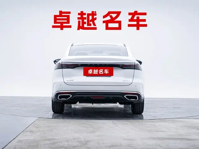 Geely Emgrand — Фото автомобиля 5