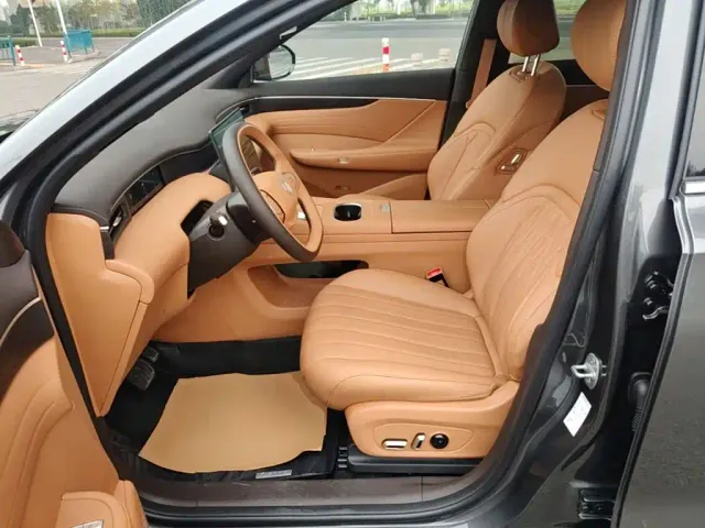 Dongfeng Aeolus L8 — Фото автомобиля 14