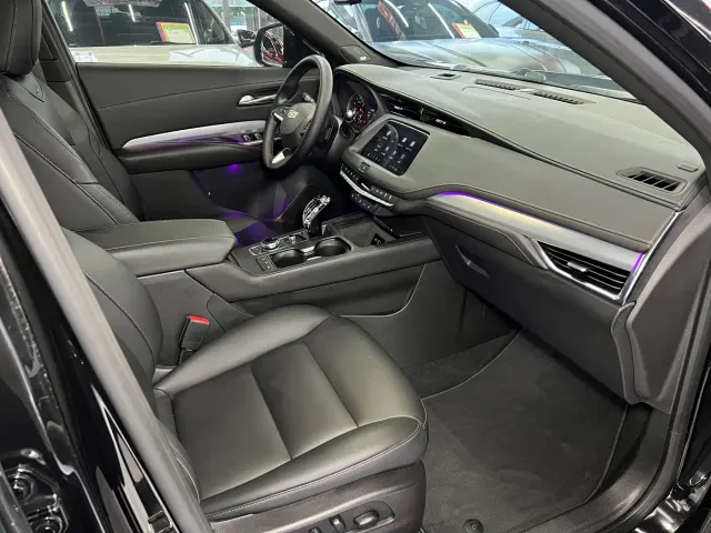Cadillac XT4 — Фото автомобиля 9