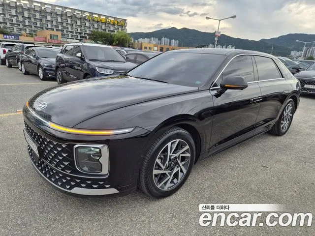 Hyundai Grandeur Grandeur (GN7) 2.5 Бензин 2WD — Фото автомобиля 2