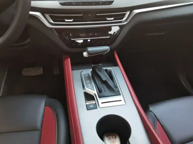 Changan CS35 Plus — Фото автомобиля 13
