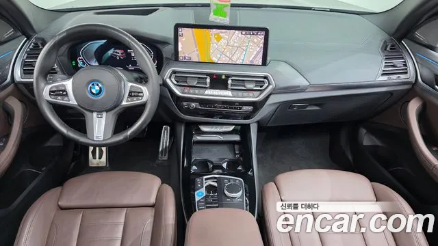 BMW iX3 G08 (2020–2024) — Фото автомобиля 10