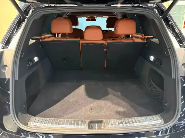 Li Auto L7 — Фото автомобиля 6