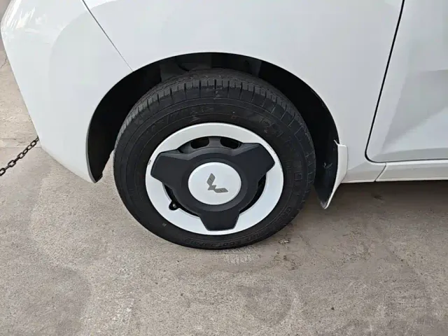 Wuling Hongguang Mini EV — Фото автомобиля 22