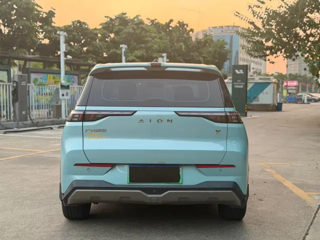 GAC Aion Y — Фото автомобиля 5