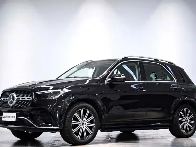 Фотография автомобиля — Mercedes-Benz GLE-Class