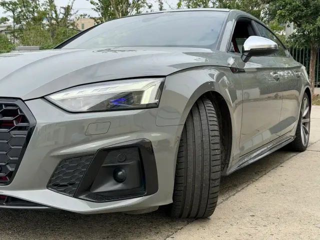 Audi S5 — Фото автомобиля 4