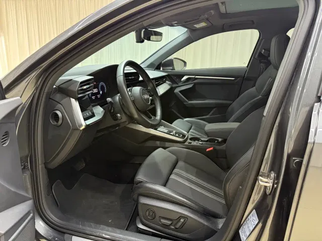 Audi A3 — Фото автомобиля 4