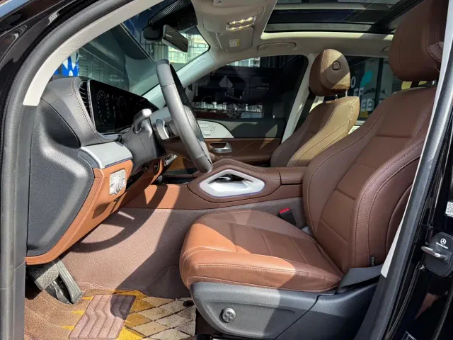 Mercedes-Benz GLE-Class — Фото автомобиля 10