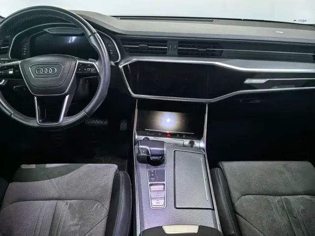 Audi A6L — Фото автомобиля 6