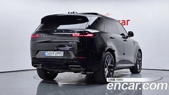 Land Rover Range Rover Sport — Фото автомобиля 2