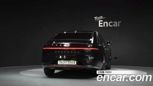 Hyundai Grandeur GN7 — Фото автомобиля 4