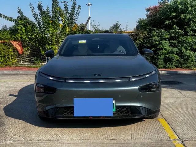 Xpeng P7 — Фото автомобиля 2
