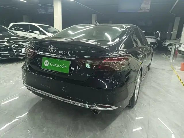 Toyota Camry — Фото автомобиля 6