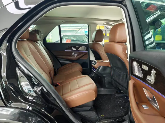 Mercedes-Benz GLE-Class — Фото автомобиля 13