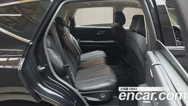 Genesis GV80 — Фото автомобиля 17