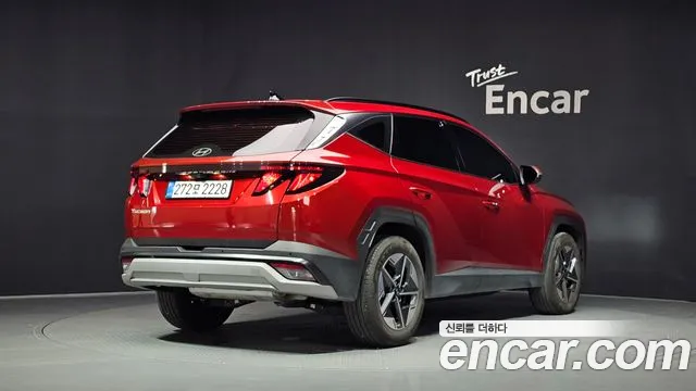 Hyundai Tucson Новый Tucson (NX4) Бензин 1.6 турбо 2WD — Фото автомобиля 2