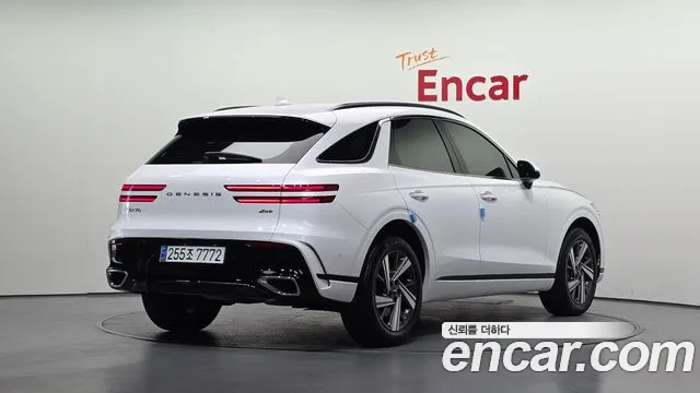Genesis GV70 — Фото автомобиля 2