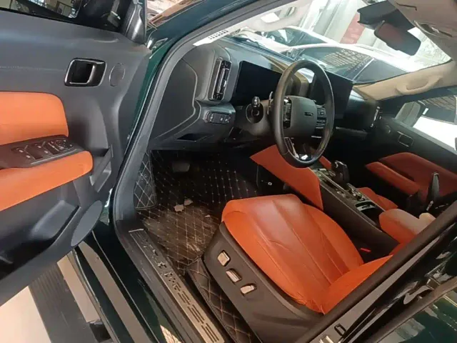Haval H9 — Фото автомобиля 15
