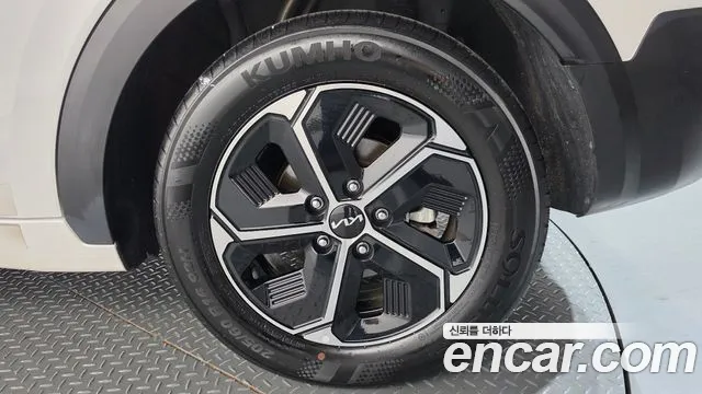Kia Niro The All New Niro — Фото автомобиля 21