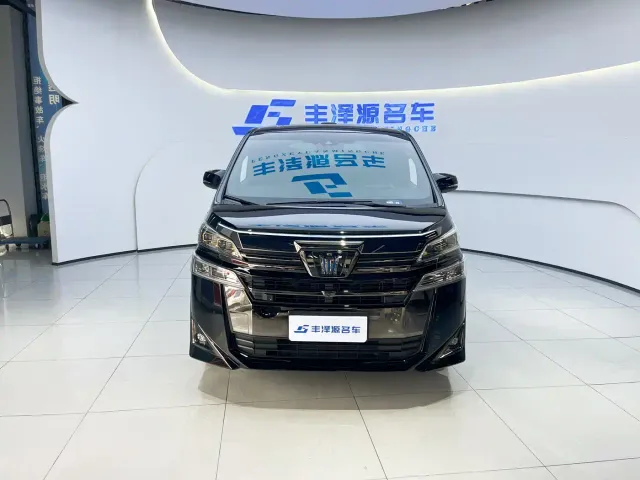 Toyota Vellfire — Фото автомобиля 2