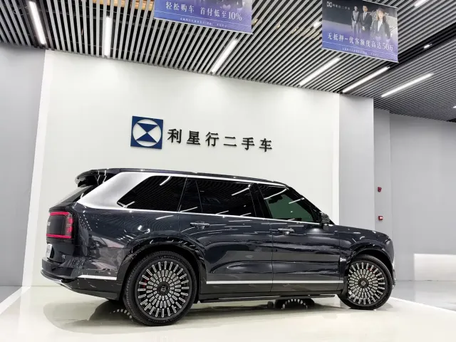 ZEEKR Zeekr 9X 2025 Standard Edition — Фото автомобиля 3