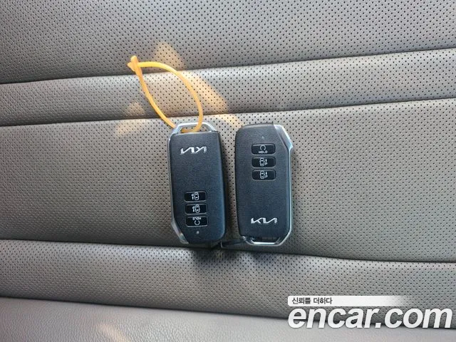 Kia K8 — Фото автомобиля 12