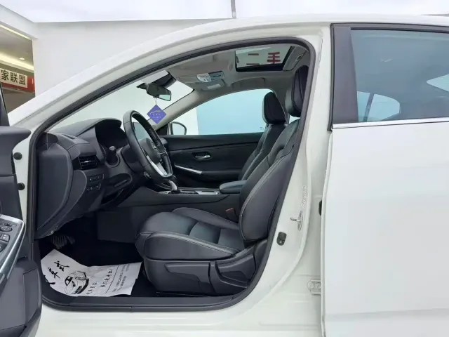 Nissan Sylphy 2023 1.6L CVT Deluxe Edition — Фото автомобиля 6
