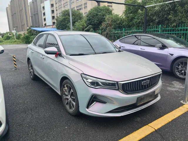 Geely Emgrand — Фото автомобиля 3