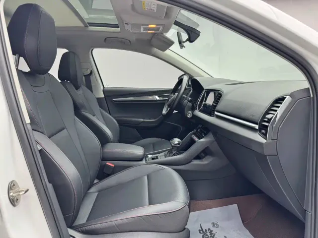 Skoda Karoq — Фото автомобиля 10
