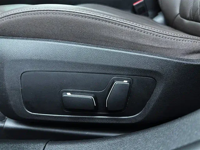 BMW 3 Series — Фото автомобиля 17