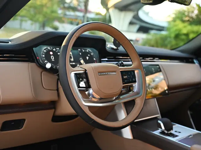 Land Rover Range Rover — Фото автомобиля 9