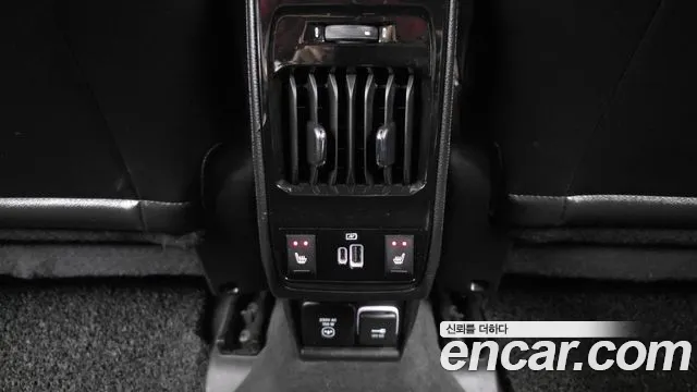 Jeep Compass — Фото автомобиля 19