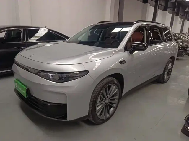 Фотография автомобиля — Leapmotor C16