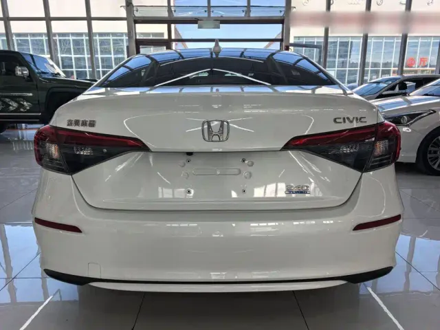 Honda Civic — Фото автомобиля 11