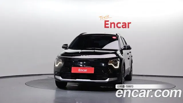 Kia Niro — Фото автомобиля 3