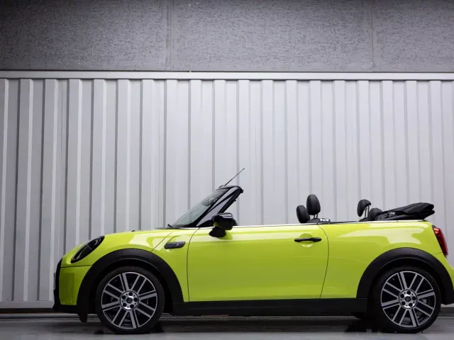 MINI Hatch — Фото автомобиля 2