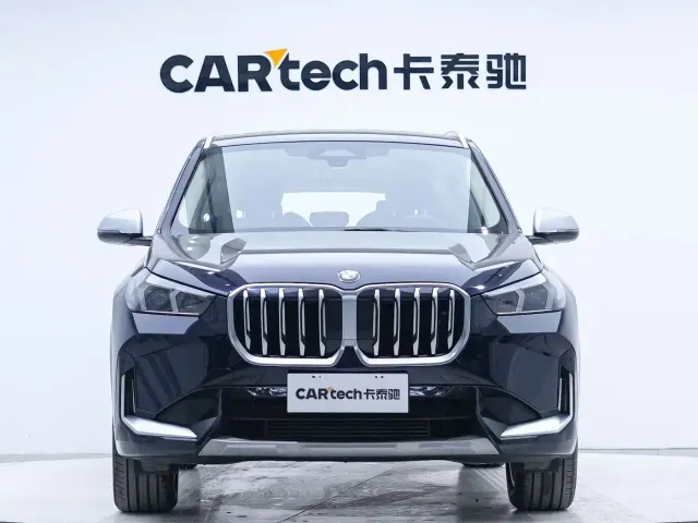 BMW X1 — Фото автомобиля 7