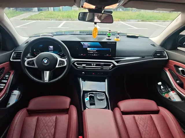 BMW i3 — Фото автомобиля 10