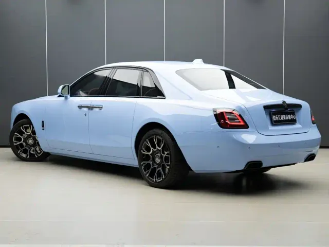 Rolls-Royce Ghost — Фото автомобиля 7