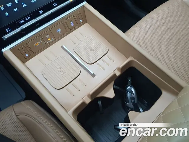 Hyundai Santa Fe MX5 — Фото автомобиля 3