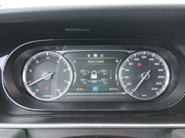 GAC Trumpchi M6 — Фото автомобиля 27