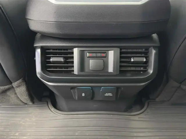 Ford F-150 Raptor — Фото автомобиля 11